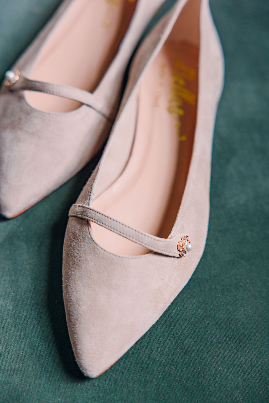 Duna Perle Mary Jane Pointy