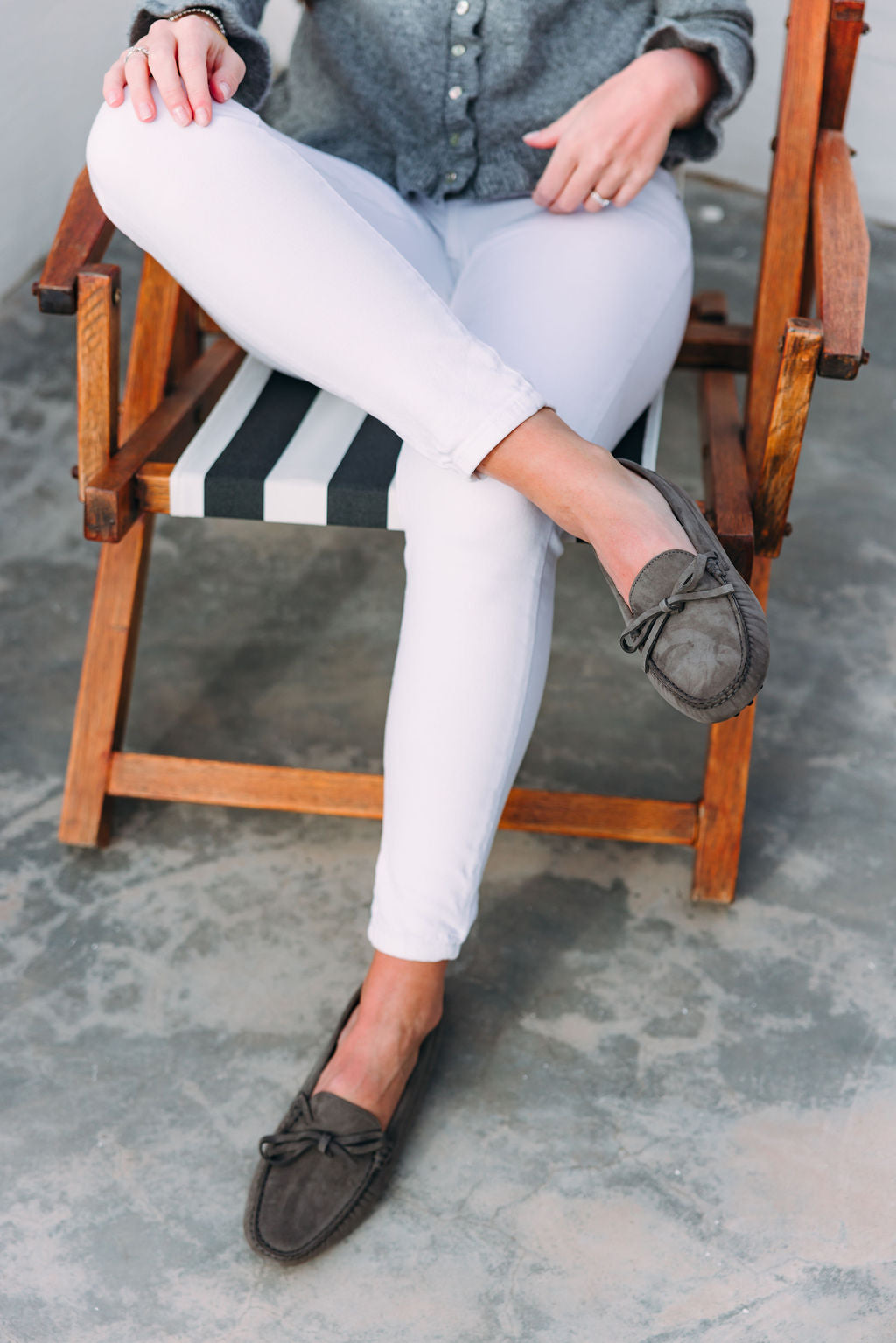 Cenere moccasin with bow