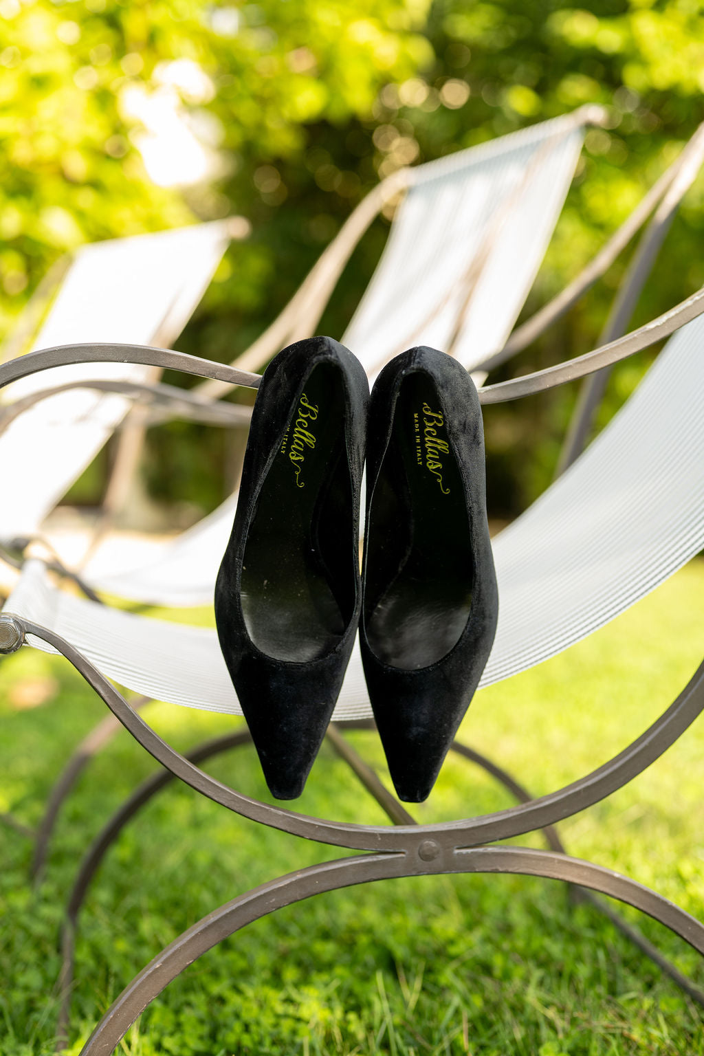 Nero Velvet Pumps