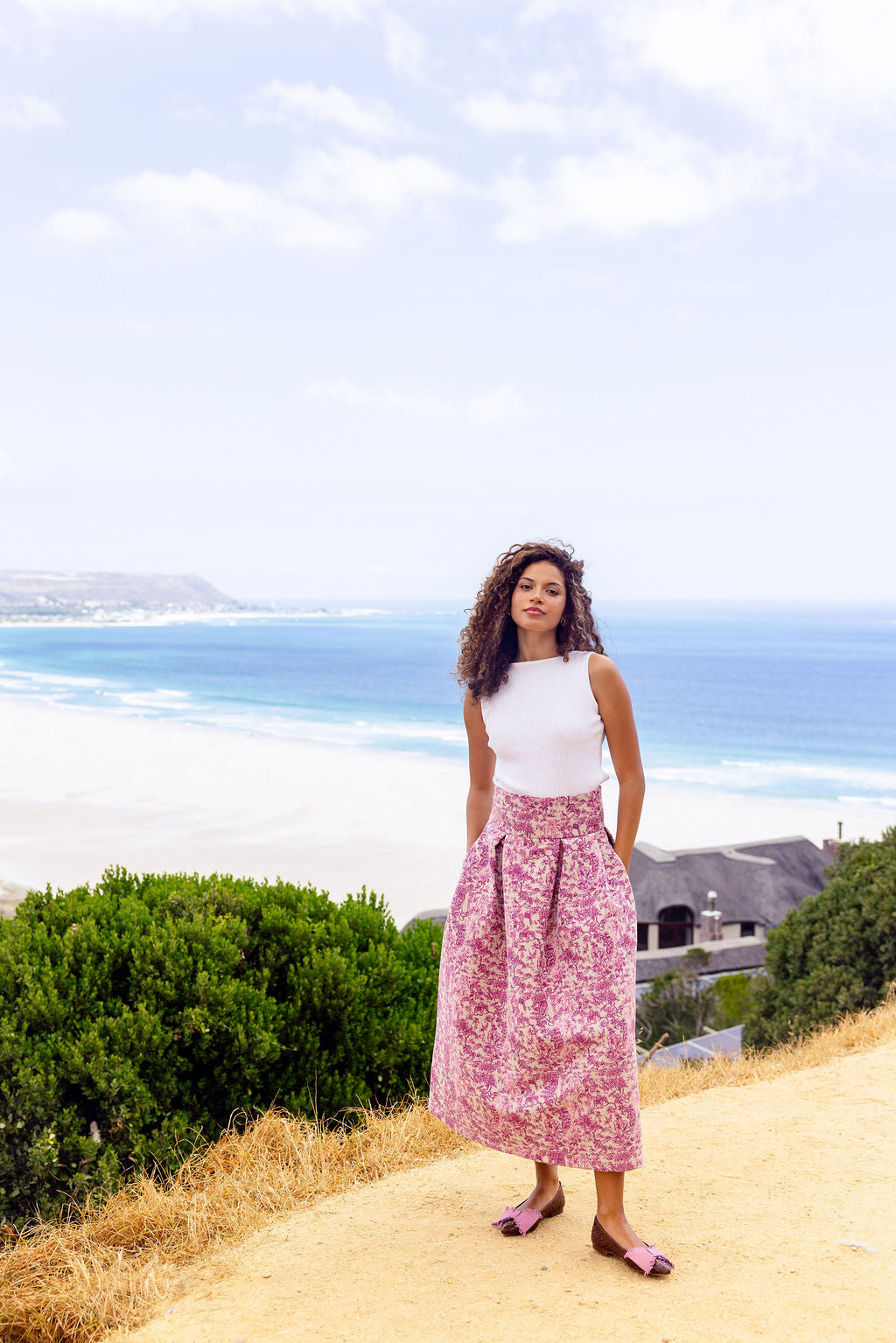Brown-Pink Woven Schleifenloafer Pointy