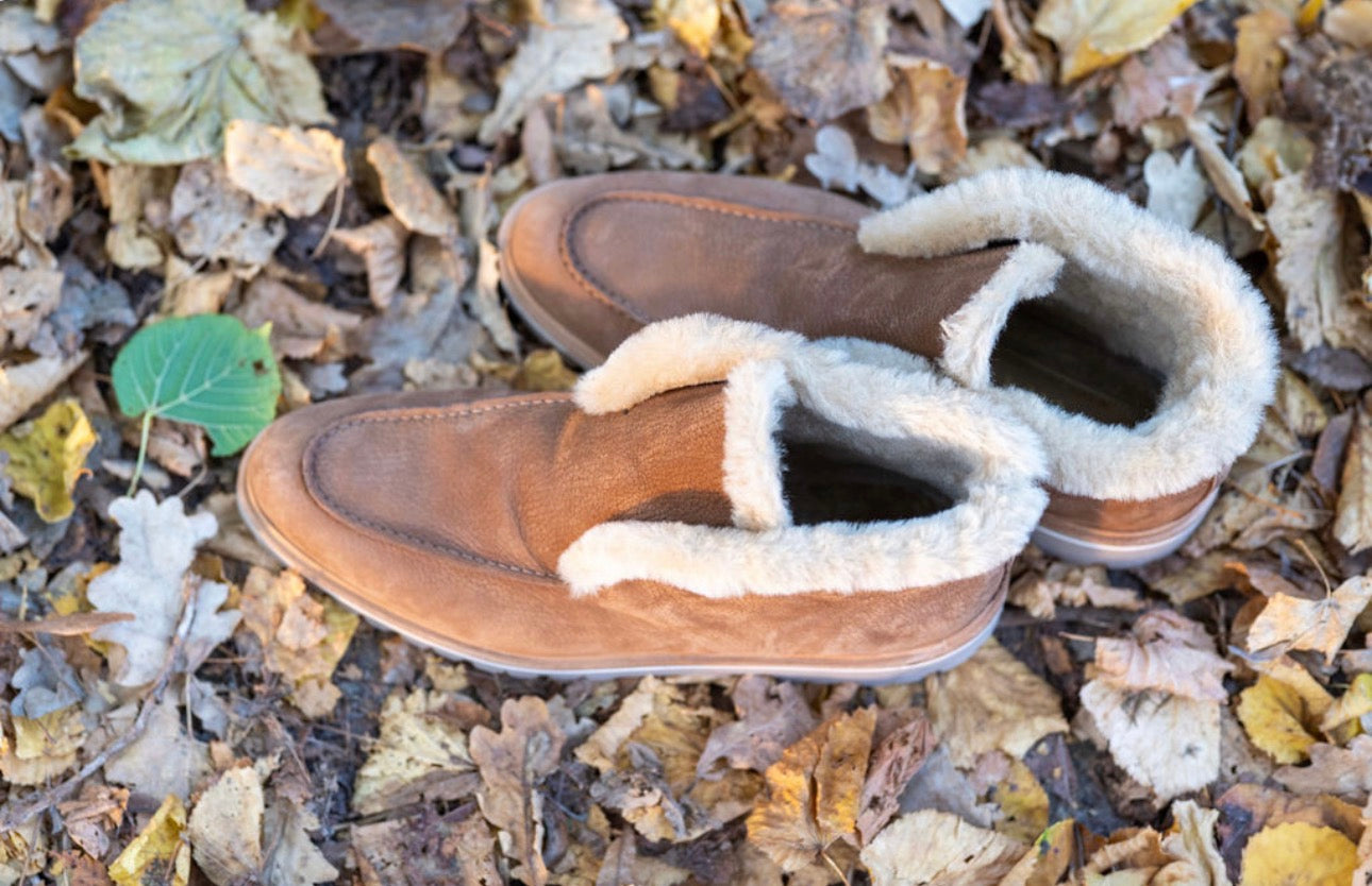 Tan Stiefelette gefüttert mit Profilsohle