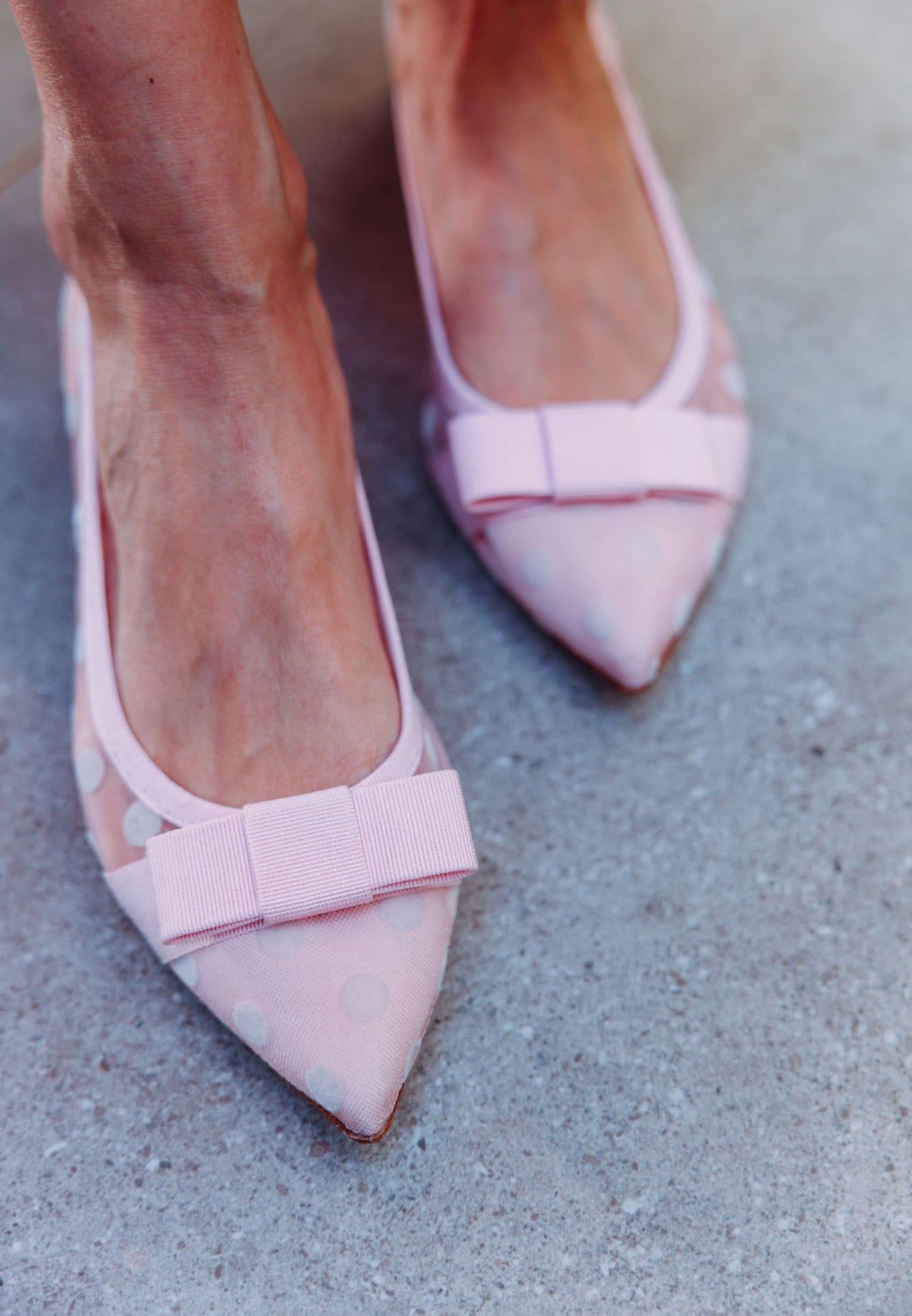 Pink Mesh Dot Pointy