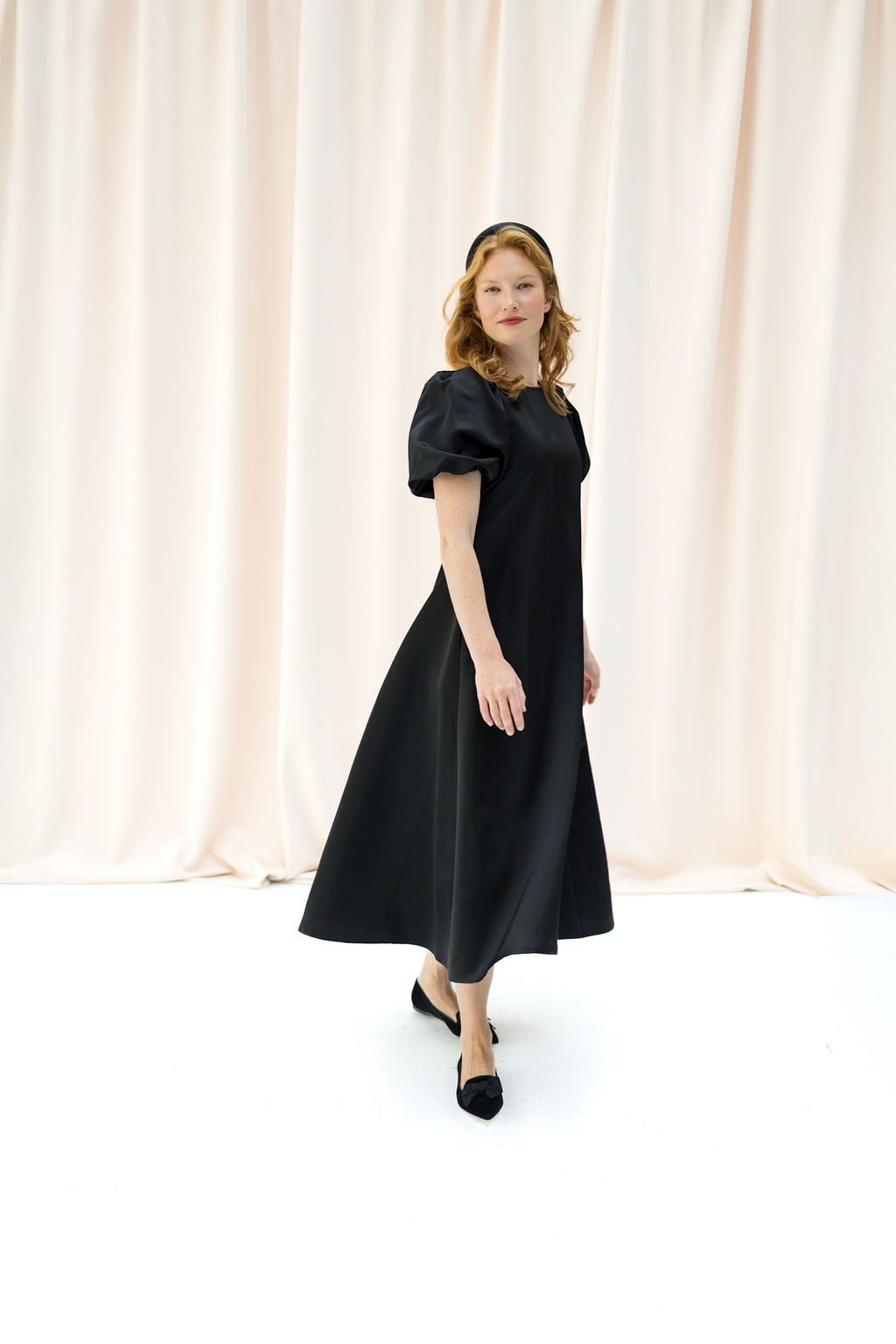 Nero-Nero Samt Schleifenloafer Pointy