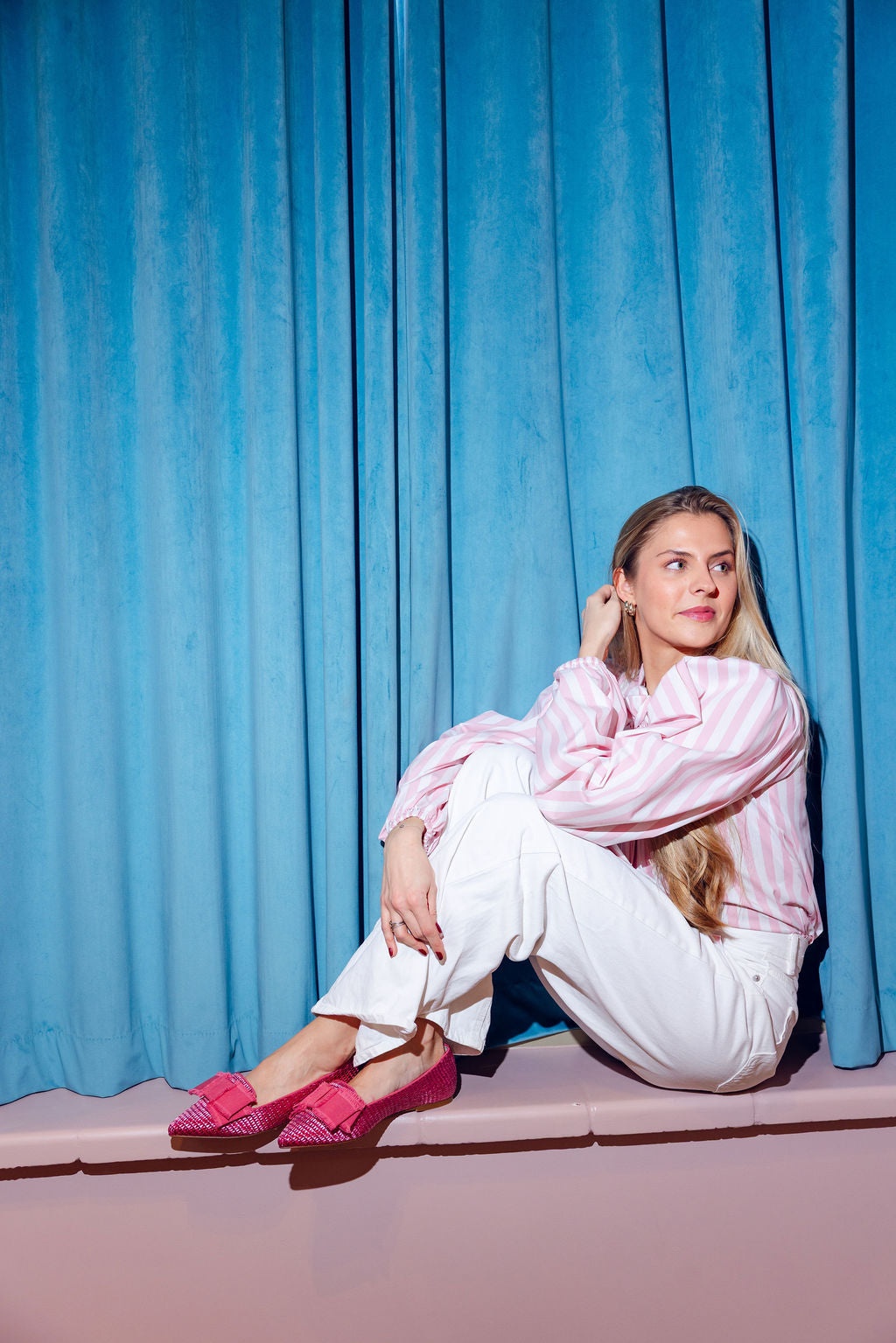 Rosa Raffia Schleifenloafer Pointy