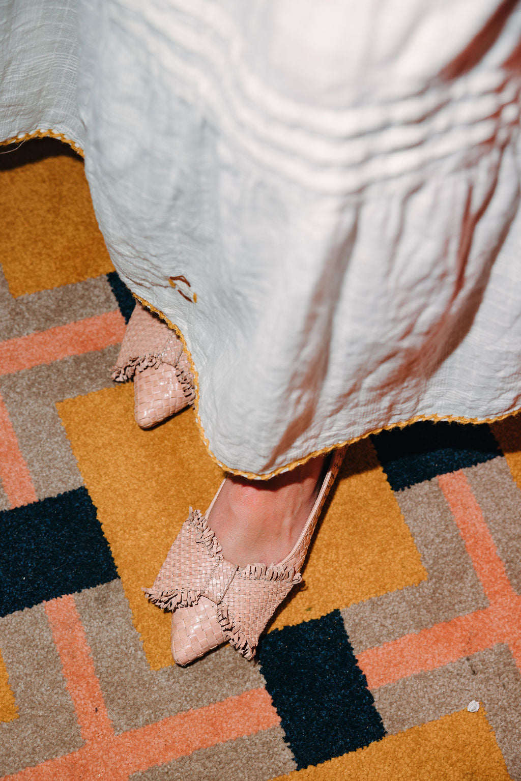 Nude Woven Schleifenloafer Pointy