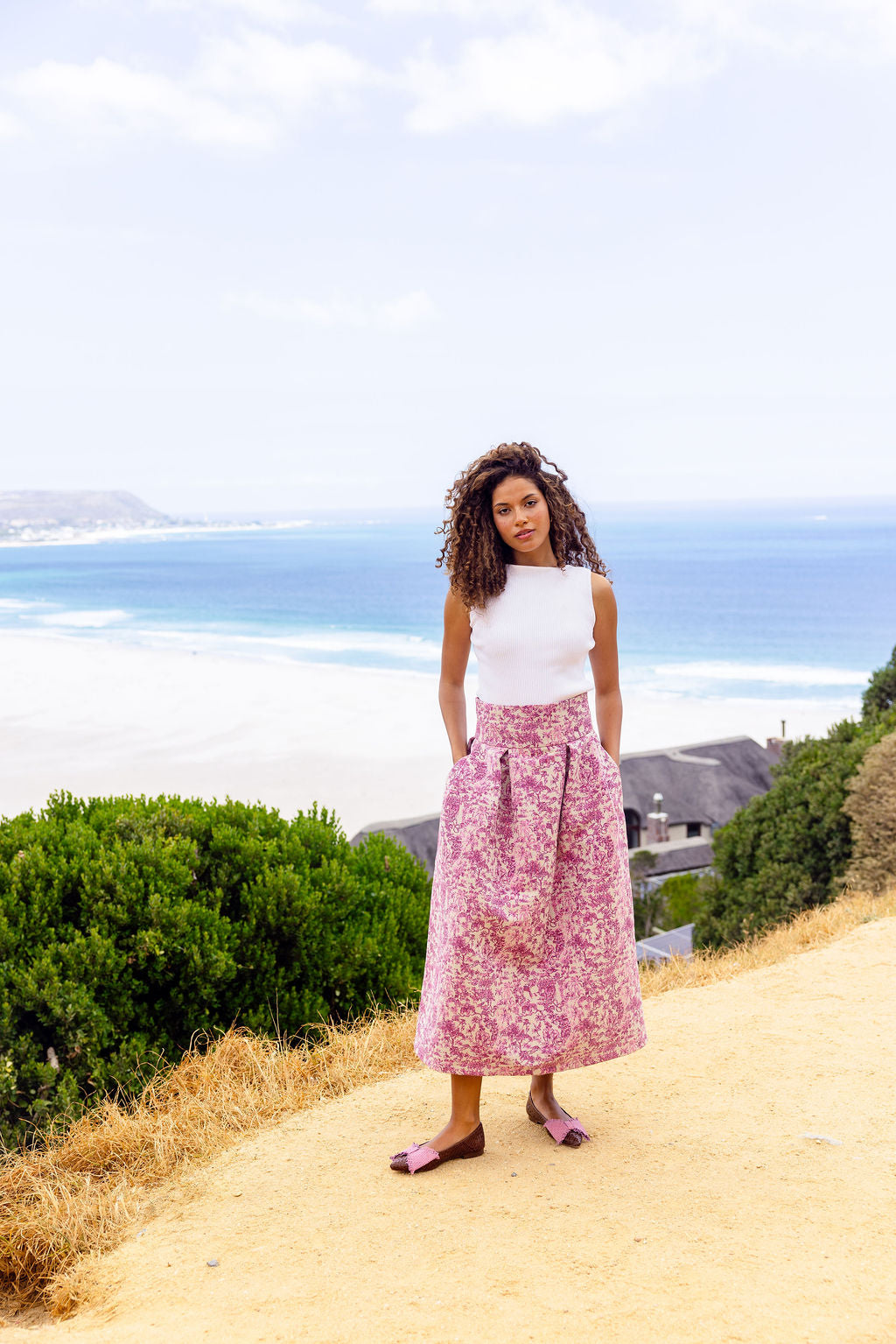 Brown-Pink Woven Schleifenloafer Pointy