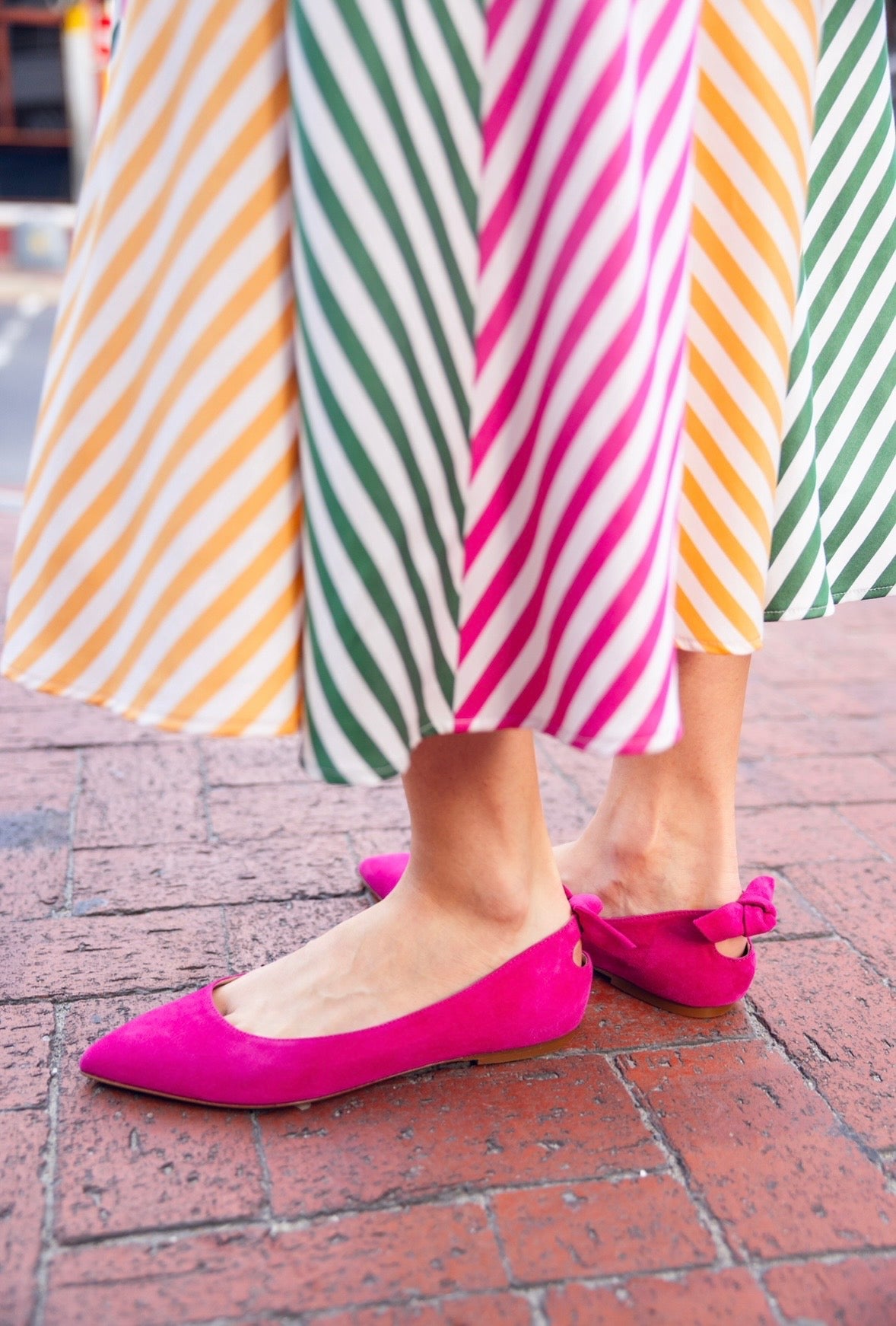 Hot Pink Pointy Knot