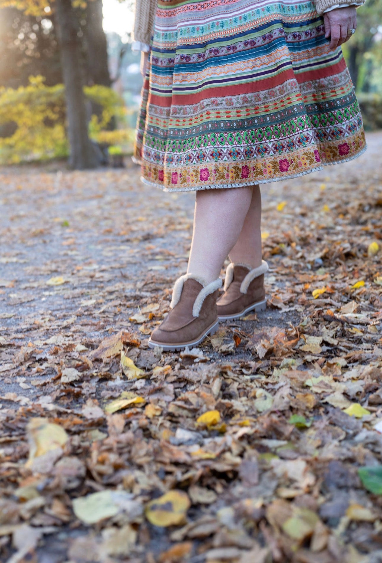 Tan Stiefelette gefüttert mit Profilsohle