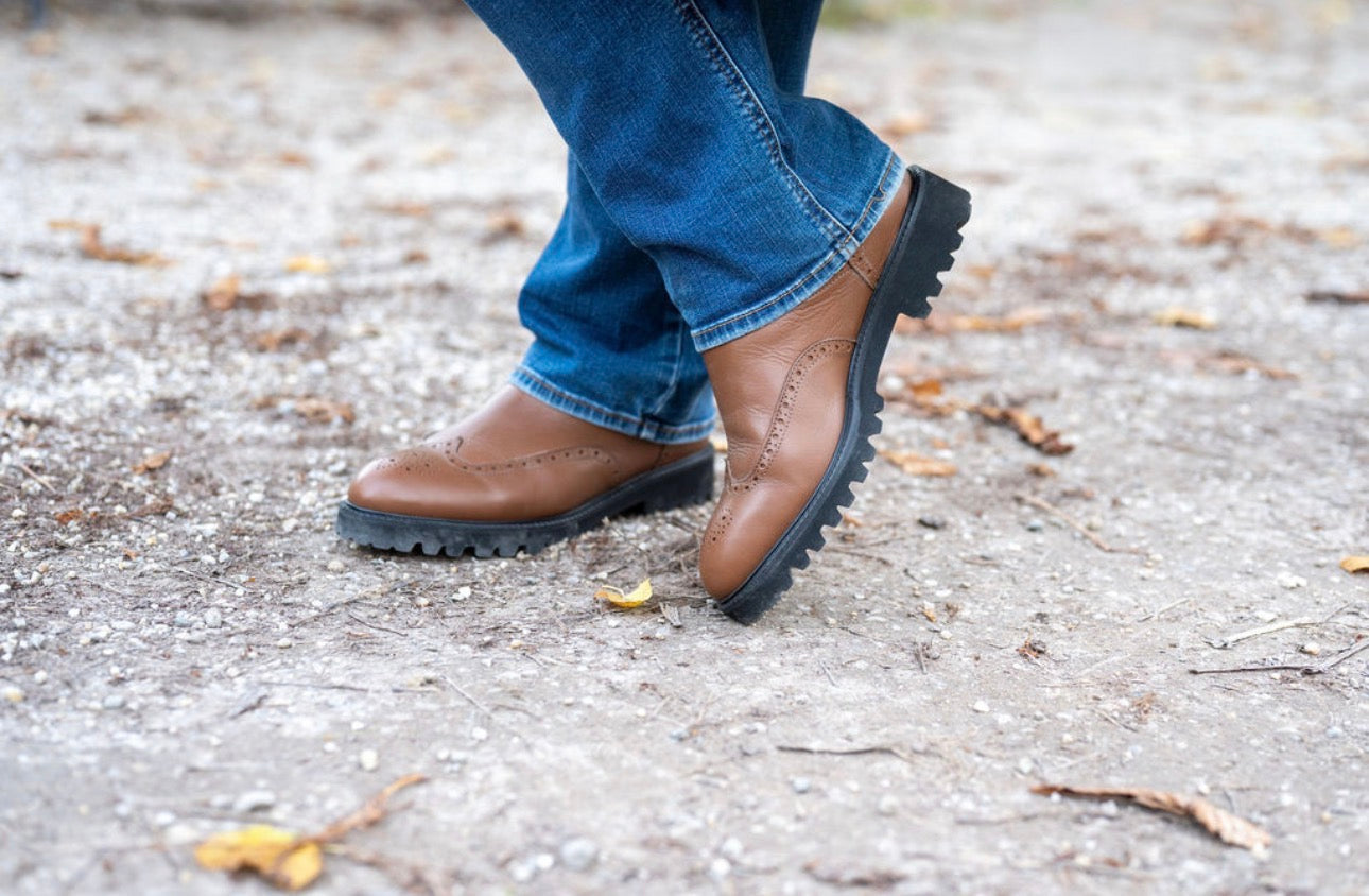 Caramello Budapester Stiefelette gefüttert