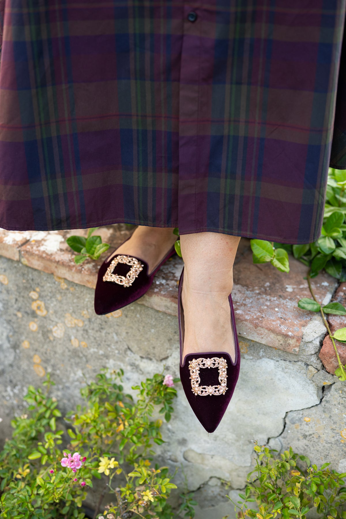 Bordeaux Velvet Glitter Buckle Pointy Loafer