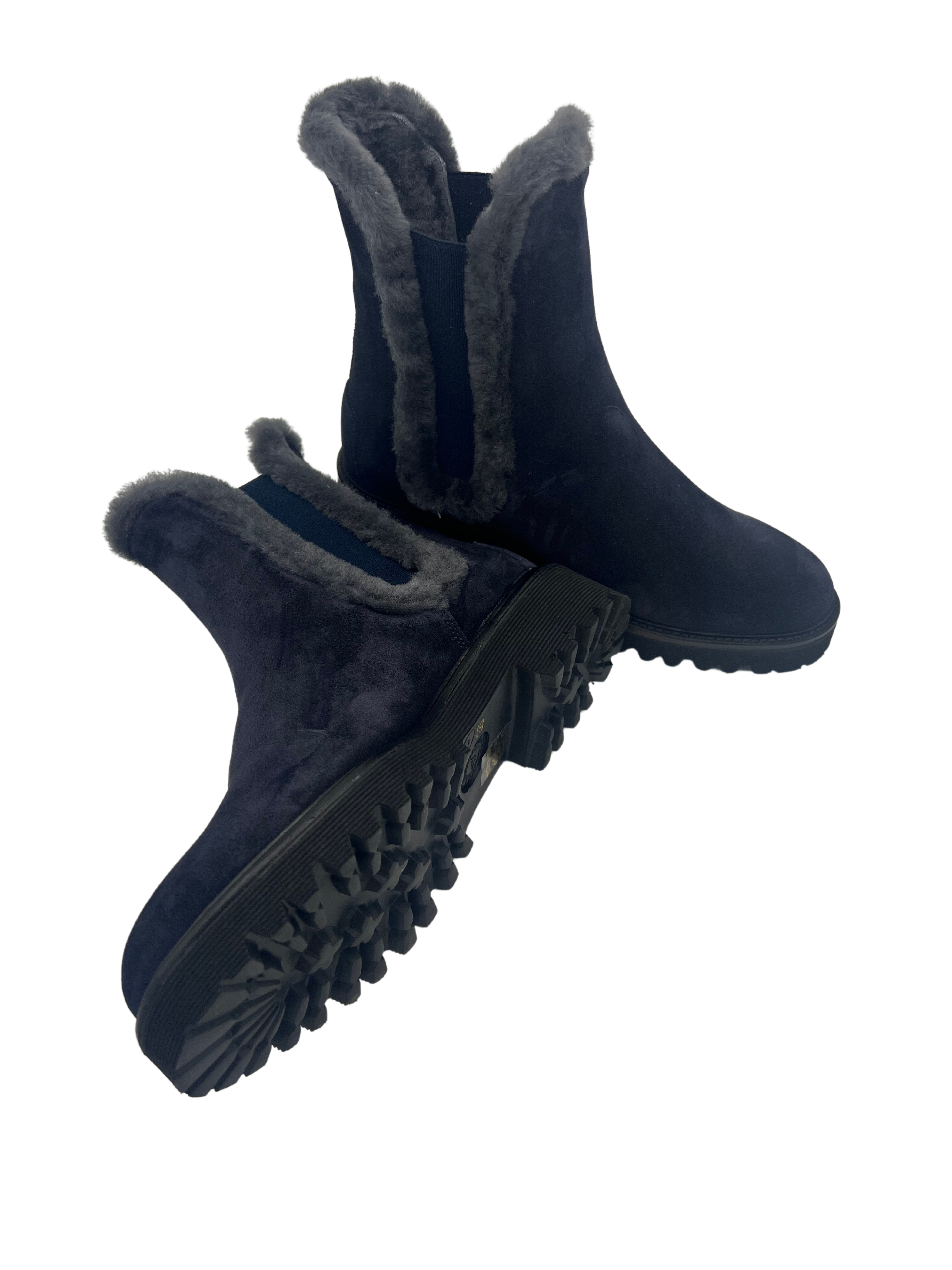 Chelseaboots Midnight mit Lammfell gefüttert